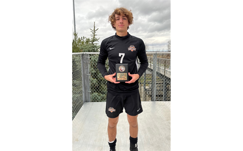 2022 Sr. All-Star Boys Player of the Game (Roman Ramirez)